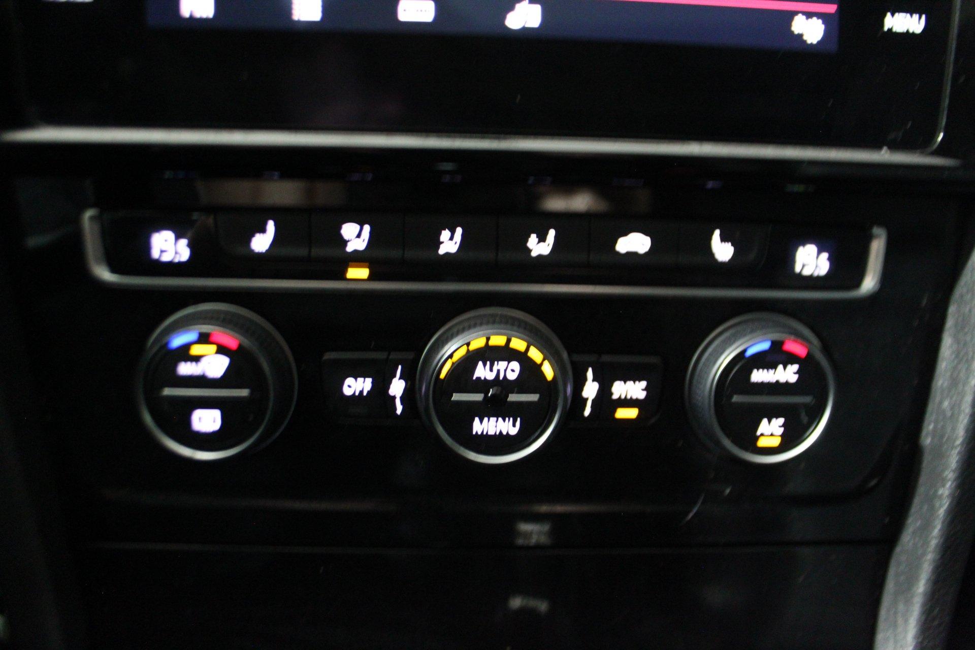 Volkswagen Golf GTI 2018 - Image 15