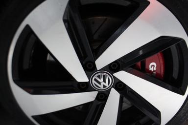 Volkswagen Golf GTI 2018 - Thumbnail 21