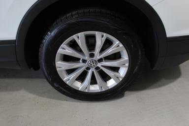 Volkswagen Tiguan 2021 - Thumbnail 8