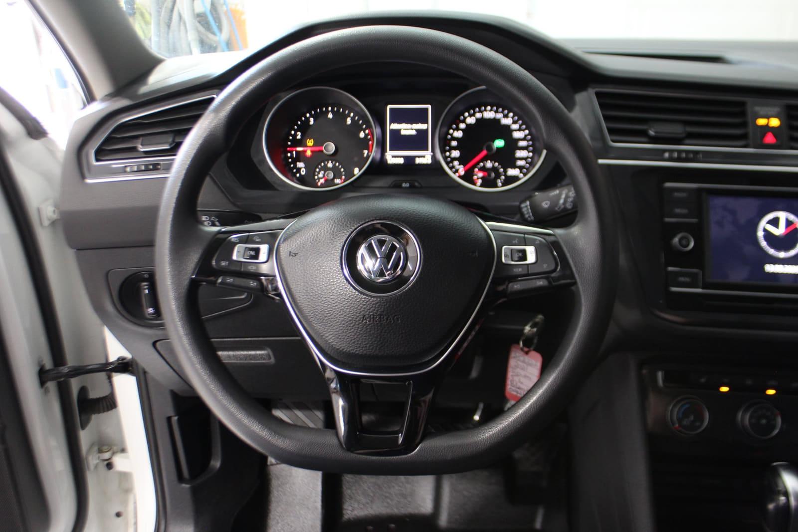 Volkswagen Tiguan 2021 - Image 12