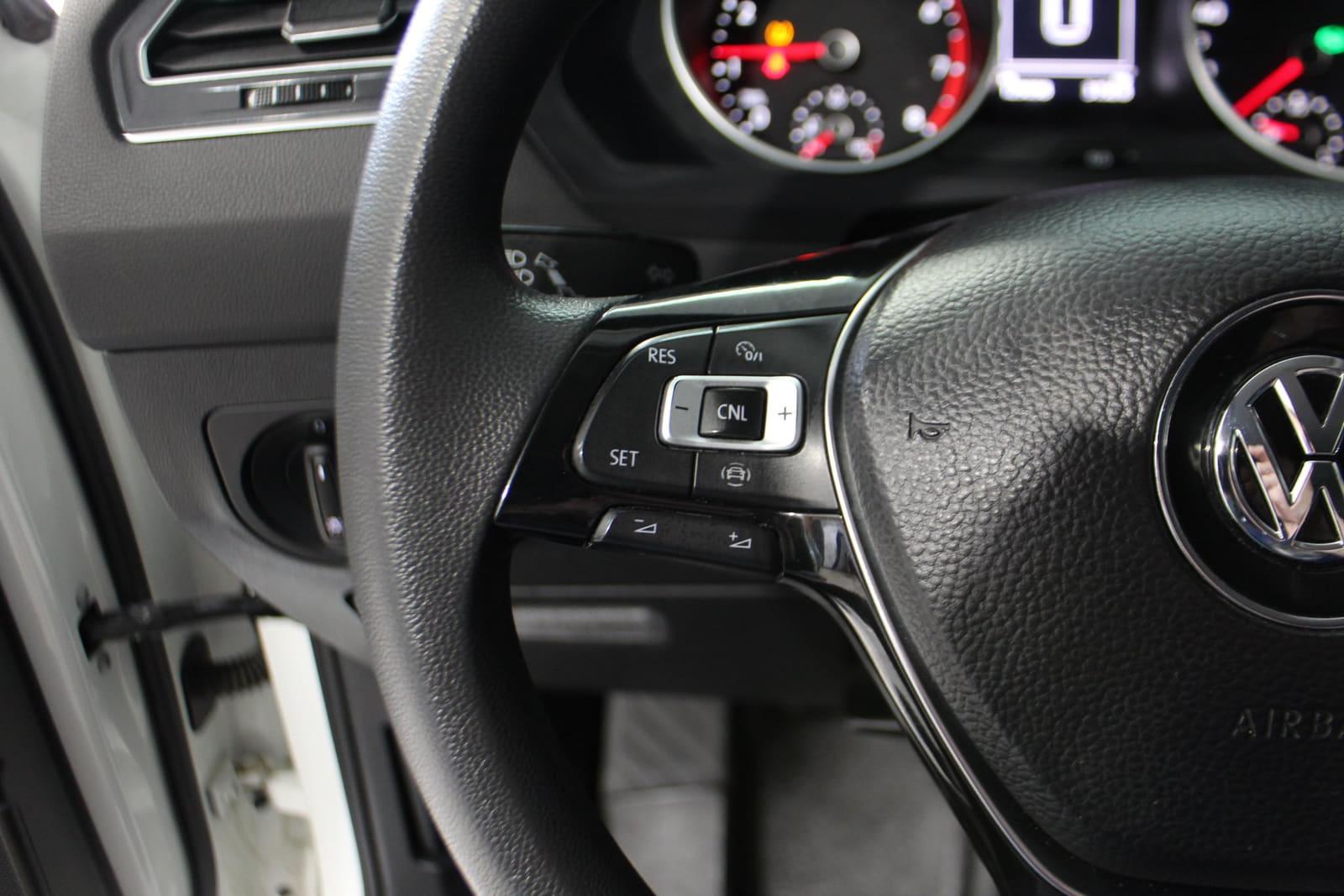 Volkswagen Tiguan 2021 - Image 13