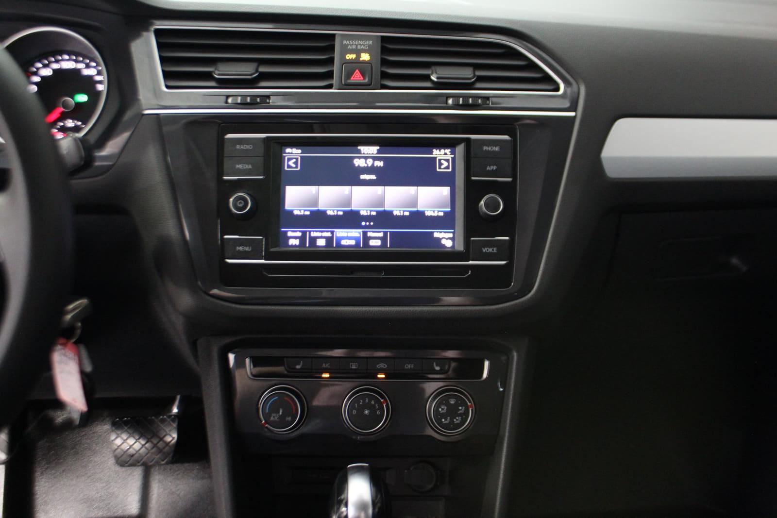 Volkswagen Tiguan 2021 - Image 16