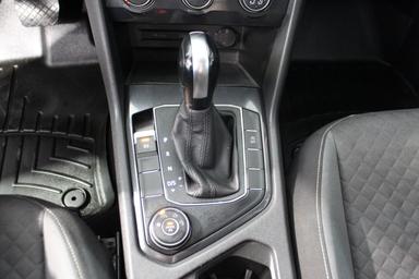 Volkswagen Tiguan 2021 - Thumbnail 19