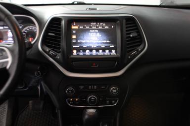 Jeep Cherokee 2016 - Thumbnail 18