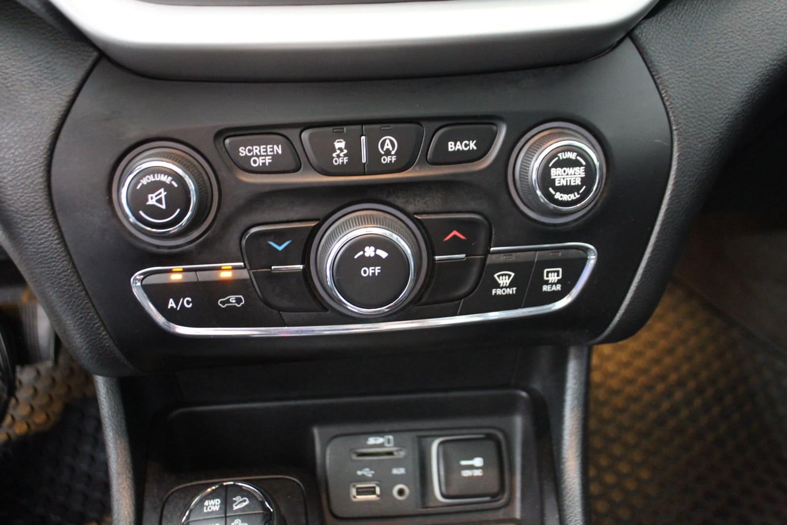 Jeep Cherokee 2016 - Image 22