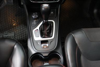 Jeep Cherokee 2016 - Thumbnail 24