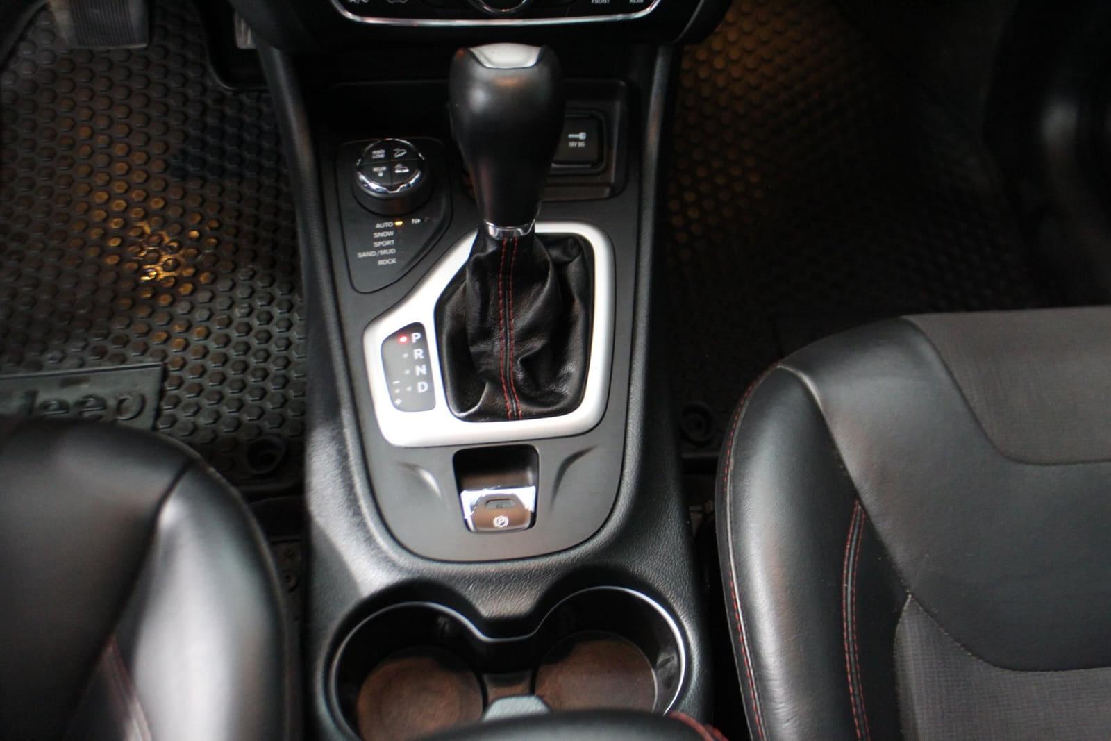 Jeep Cherokee 2016 - Image 24