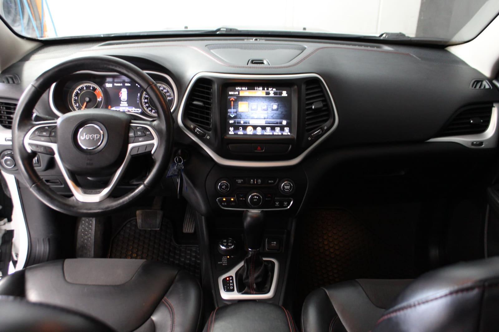 Jeep Cherokee 2016 - Image 12
