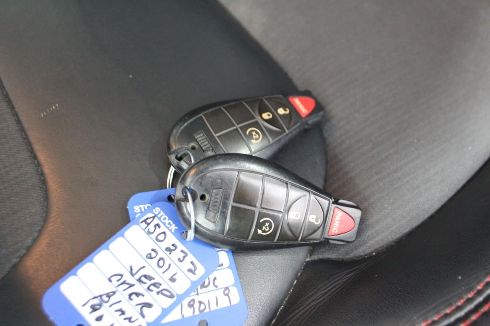 Jeep Cherokee 2016 - Image 28