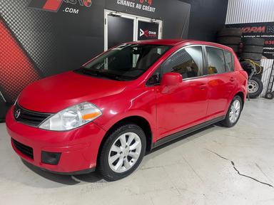 Nissan Versa 2011 - Thumbnail 2