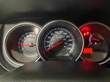 Nissan Versa 2011 - Thumbnail 11