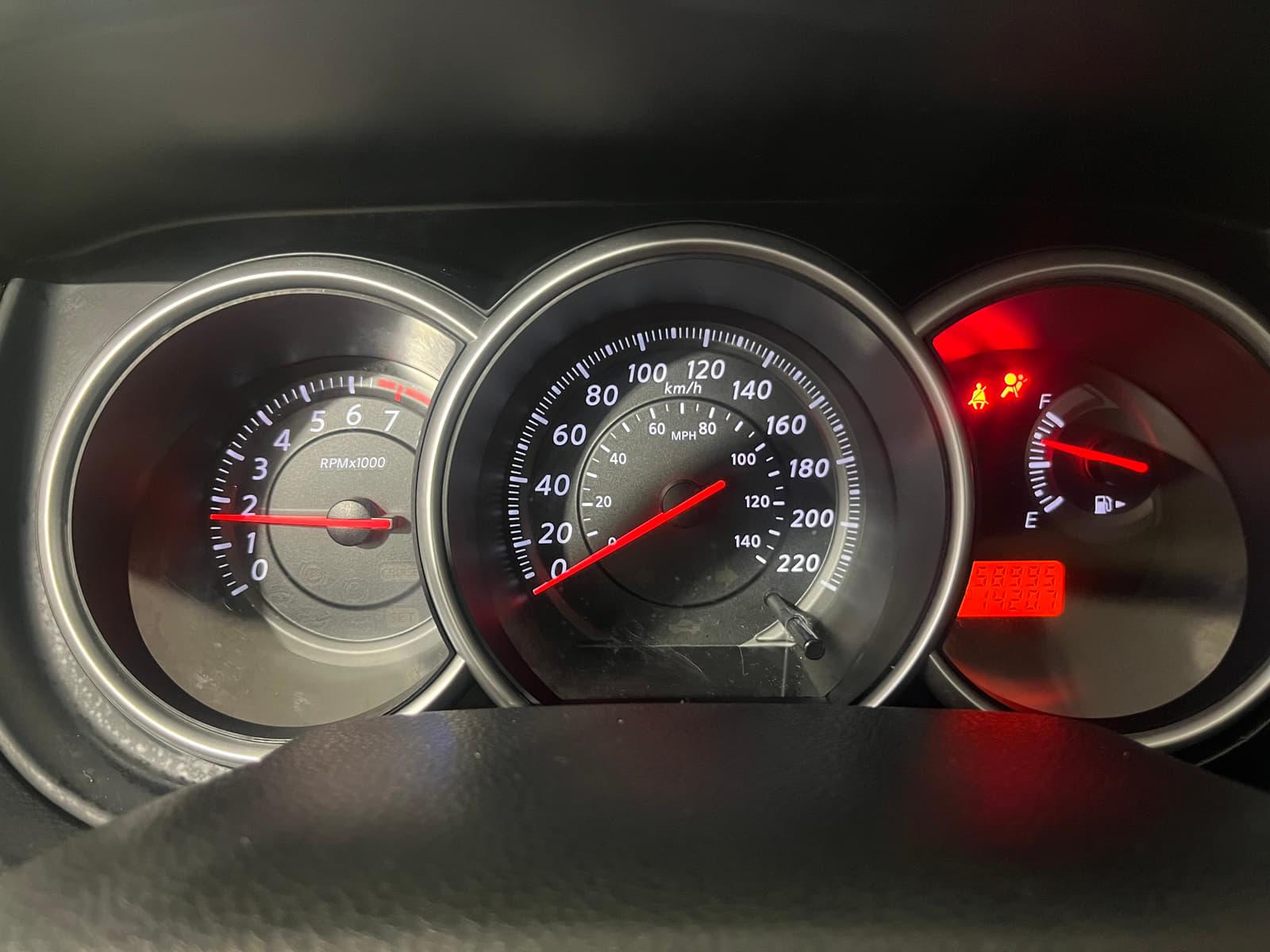 Nissan Versa 2011 - Image 11