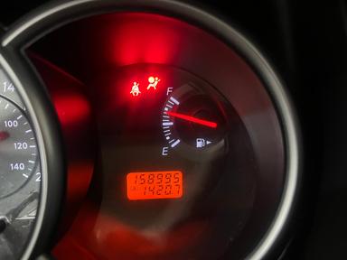 Nissan Versa 2011 - Thumbnail 12