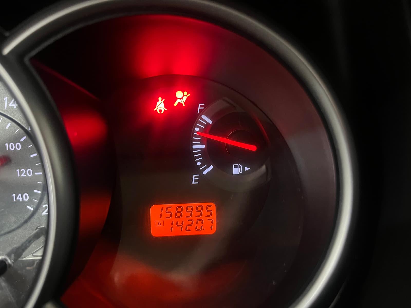 Nissan Versa 2011 - Image 12