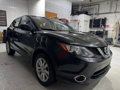 Nissan Qashqai 2017 - Thumbnail 3