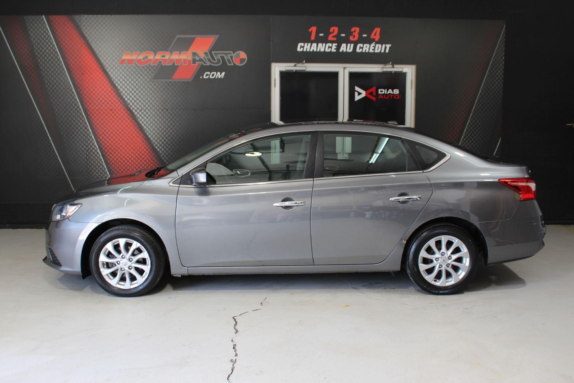 Nissan Sentra 2018 - Image 1