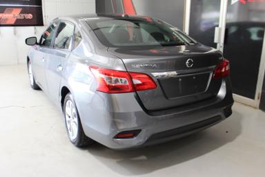 Nissan Sentra 2018 - Thumbnail 7