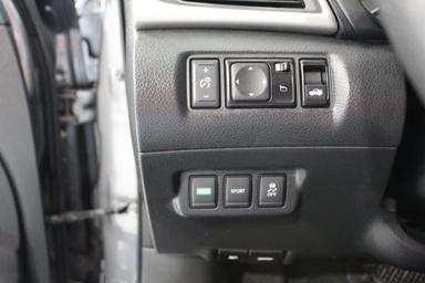 Nissan Sentra 2018 - Thumbnail 11