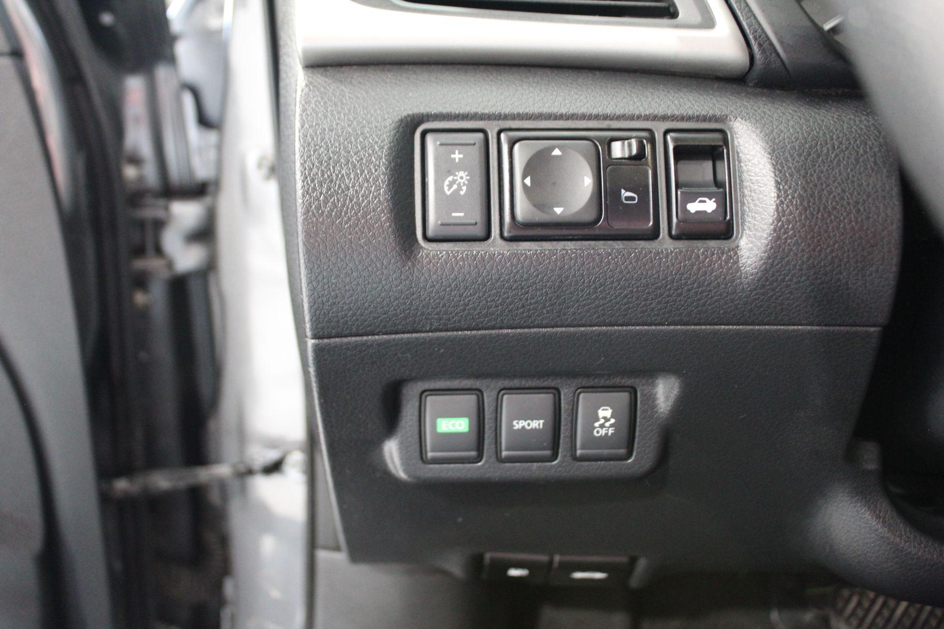 Nissan Sentra 2018 - Image 11