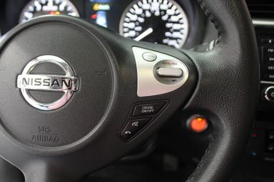 Nissan Sentra 2018 - Thumbnail 16