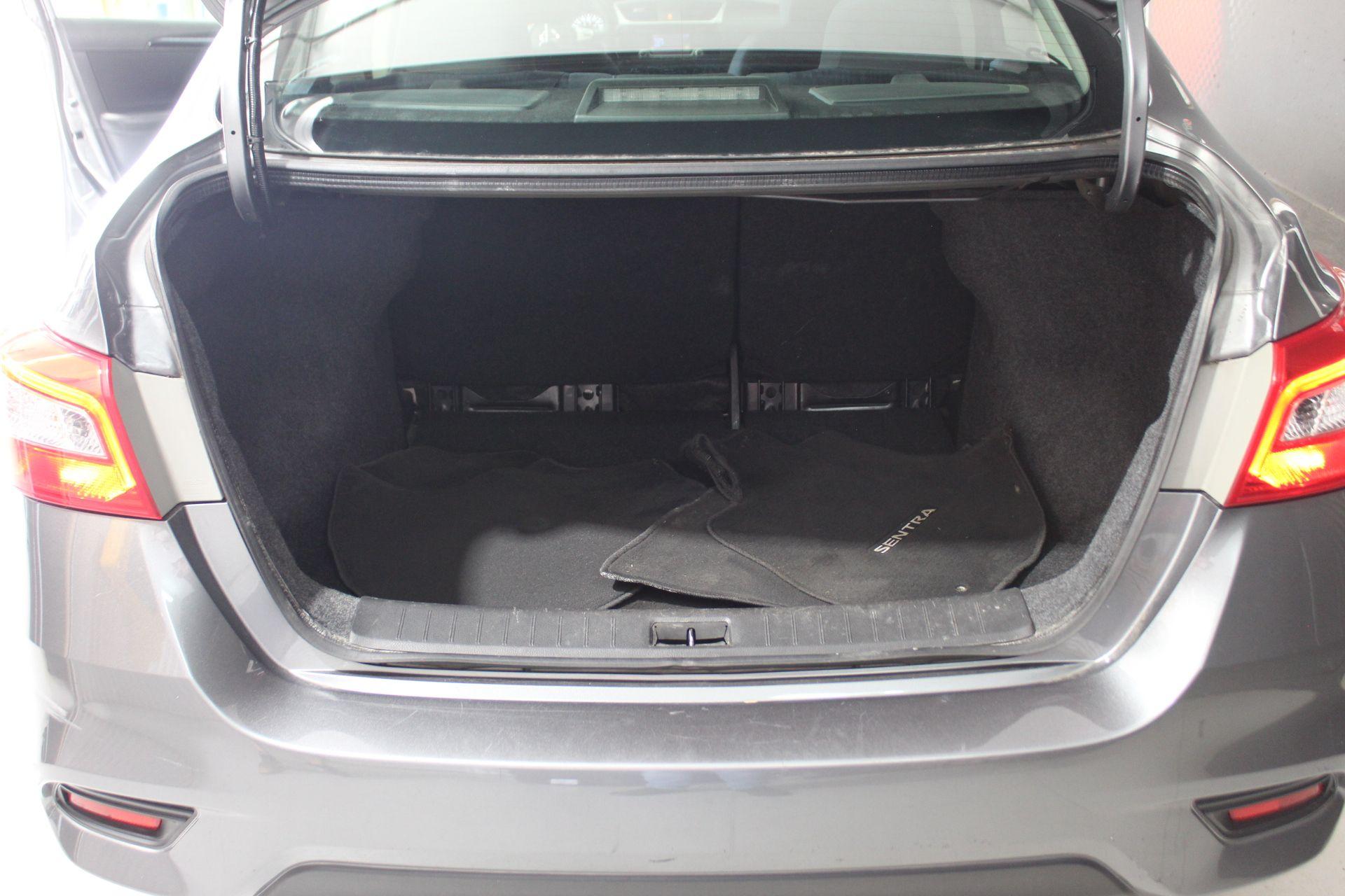 Nissan Sentra 2018 - Image 24