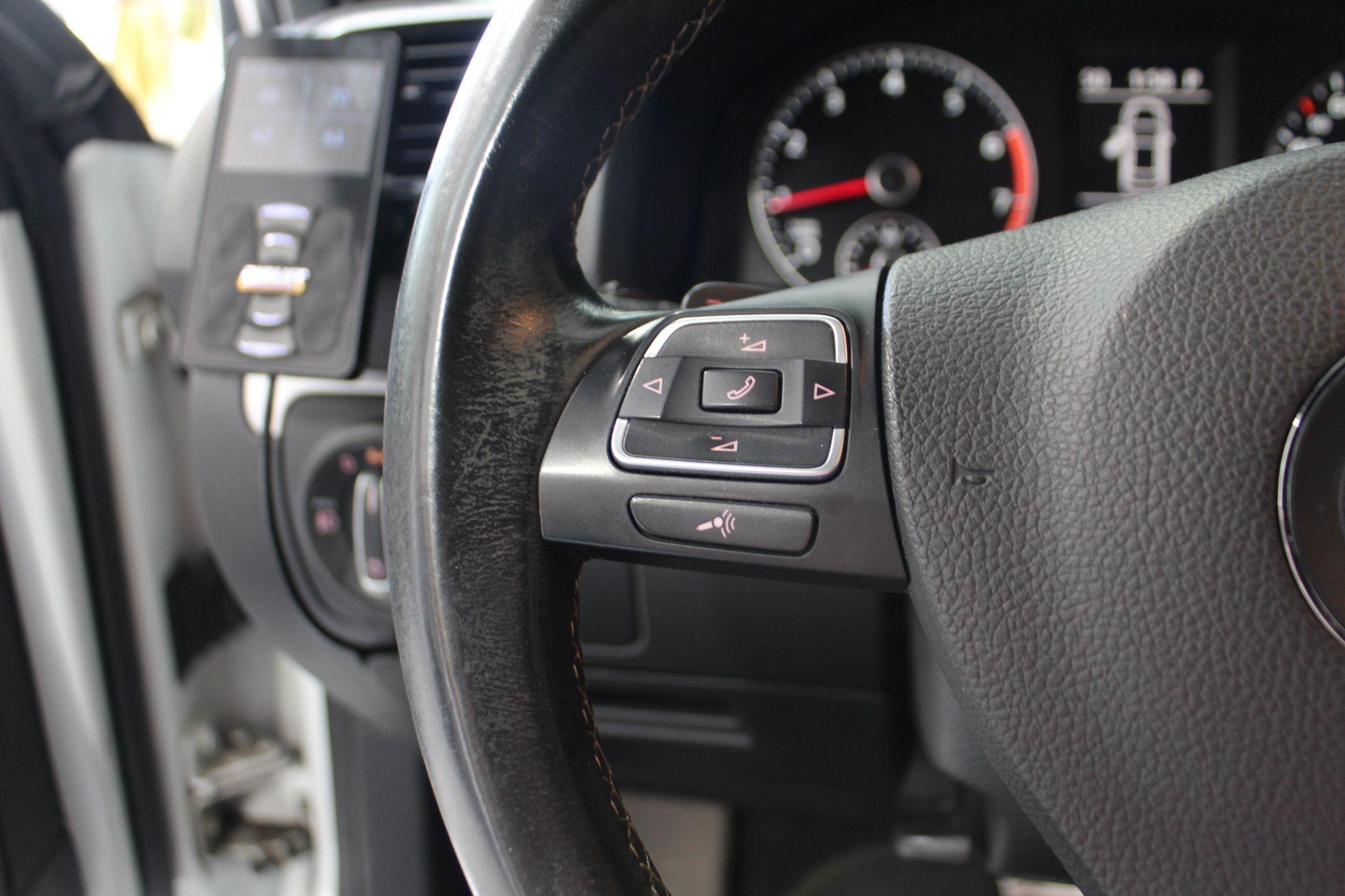 Volkswagen Eos 2015 - Image 17