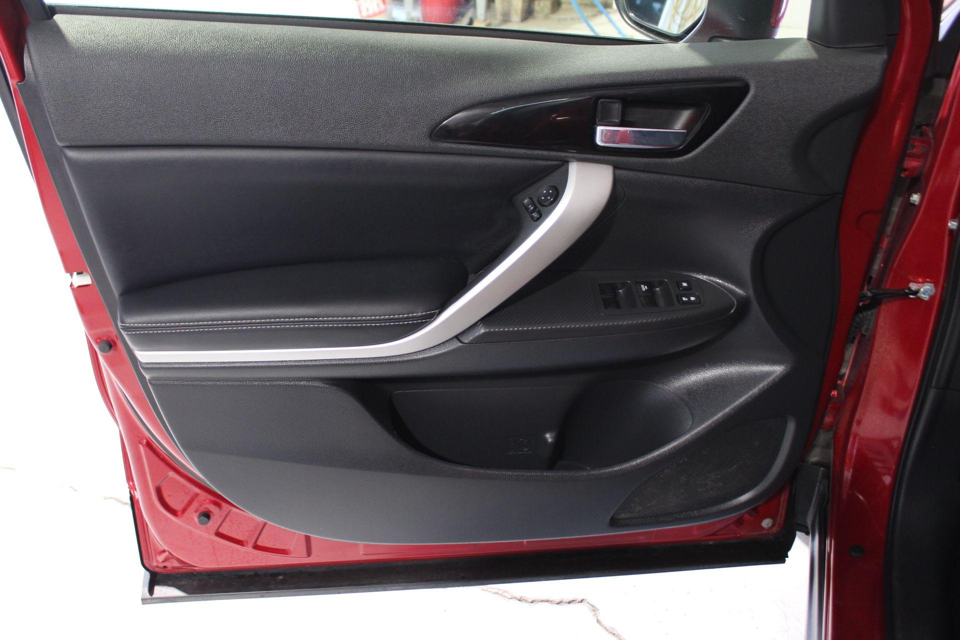 Mitsubishi Eclipse Cross 2022 - Image 10