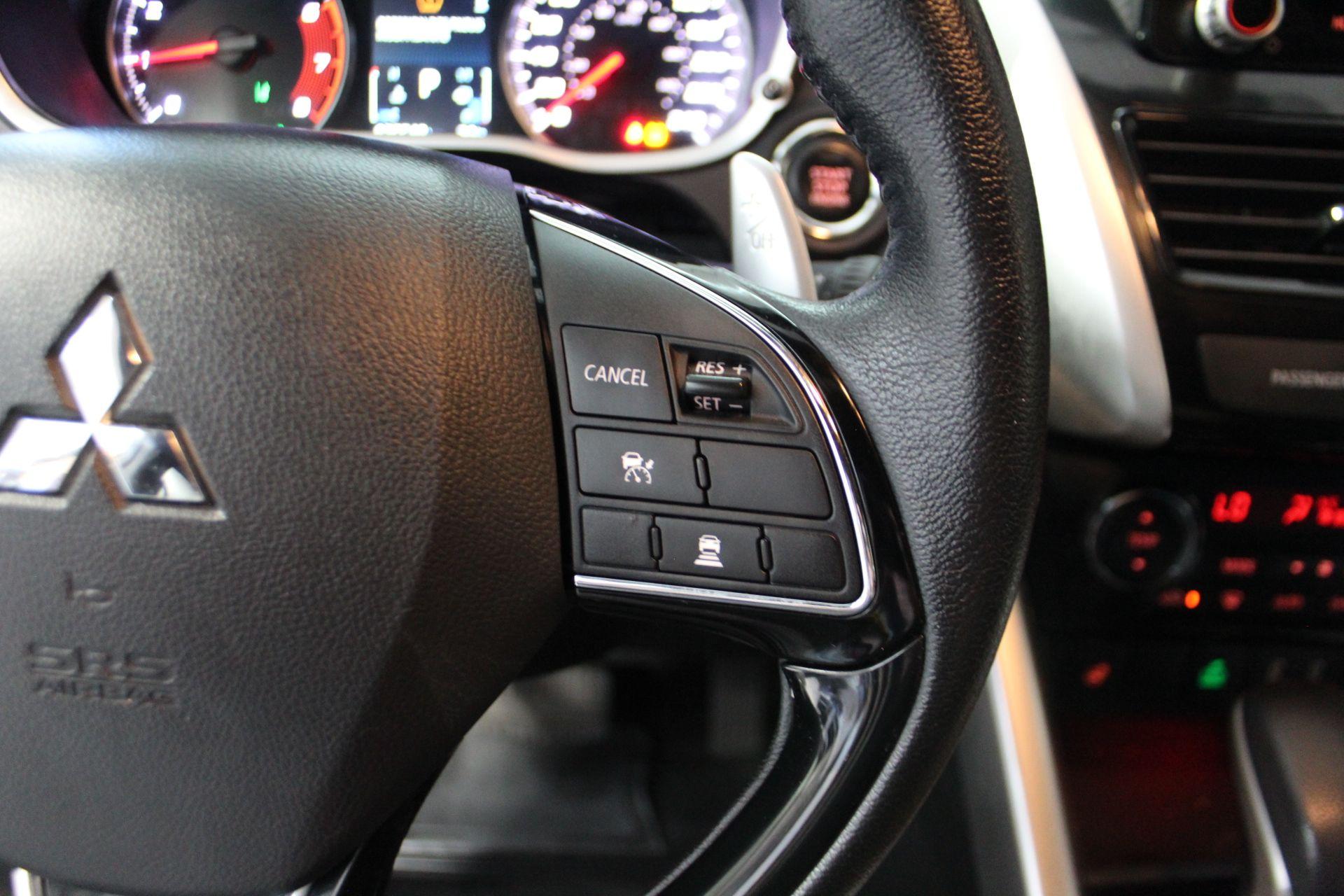 Mitsubishi Eclipse Cross 2022 - Image 17