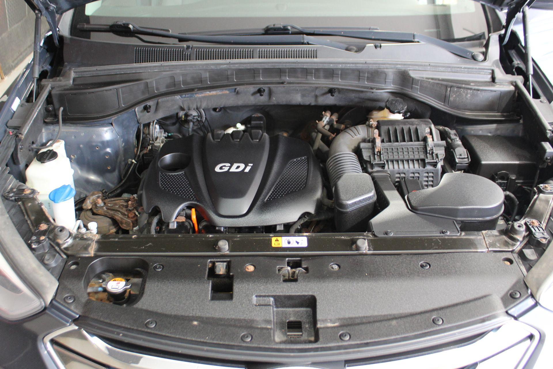 Hyundai Santa Fe 2013 - Image 25