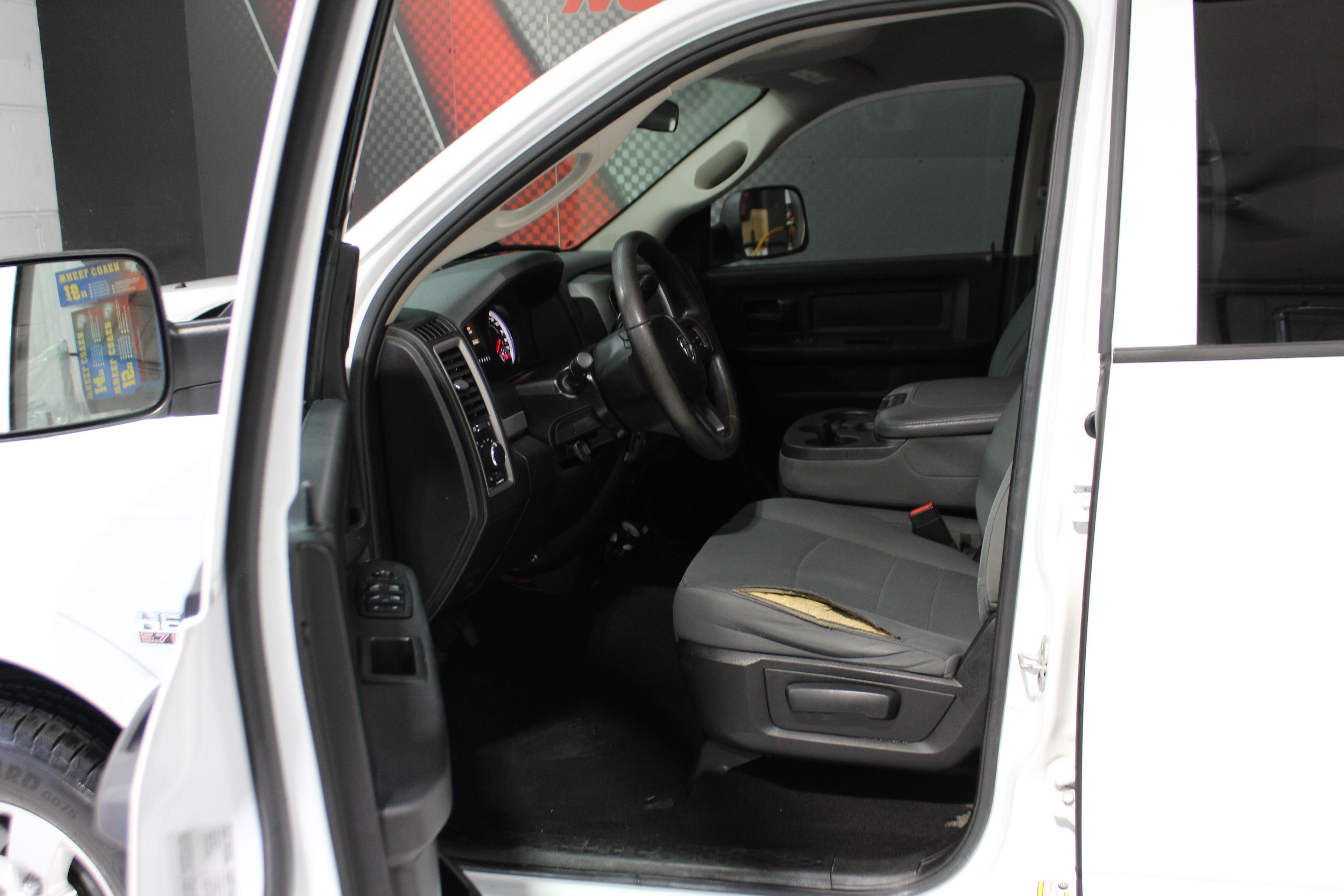 Dodge Ram 1500 2015 - Image 10