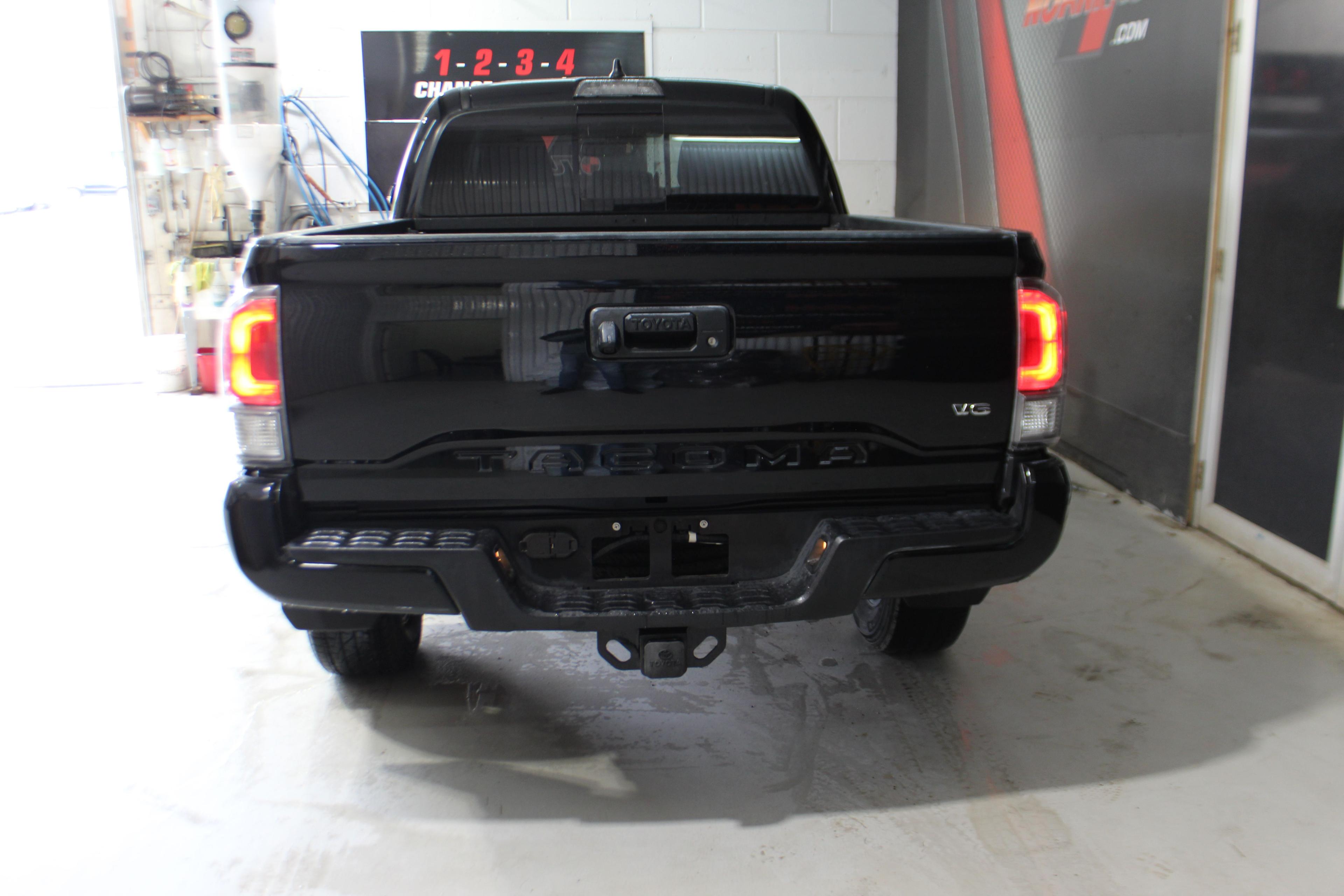 Toyota Tacoma 2021 - Image 6