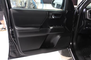 Toyota Tacoma 2021 - Thumbnail 9