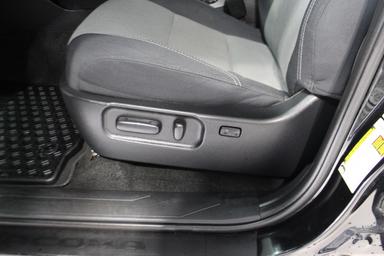 Toyota Tacoma 2021 - Thumbnail 11