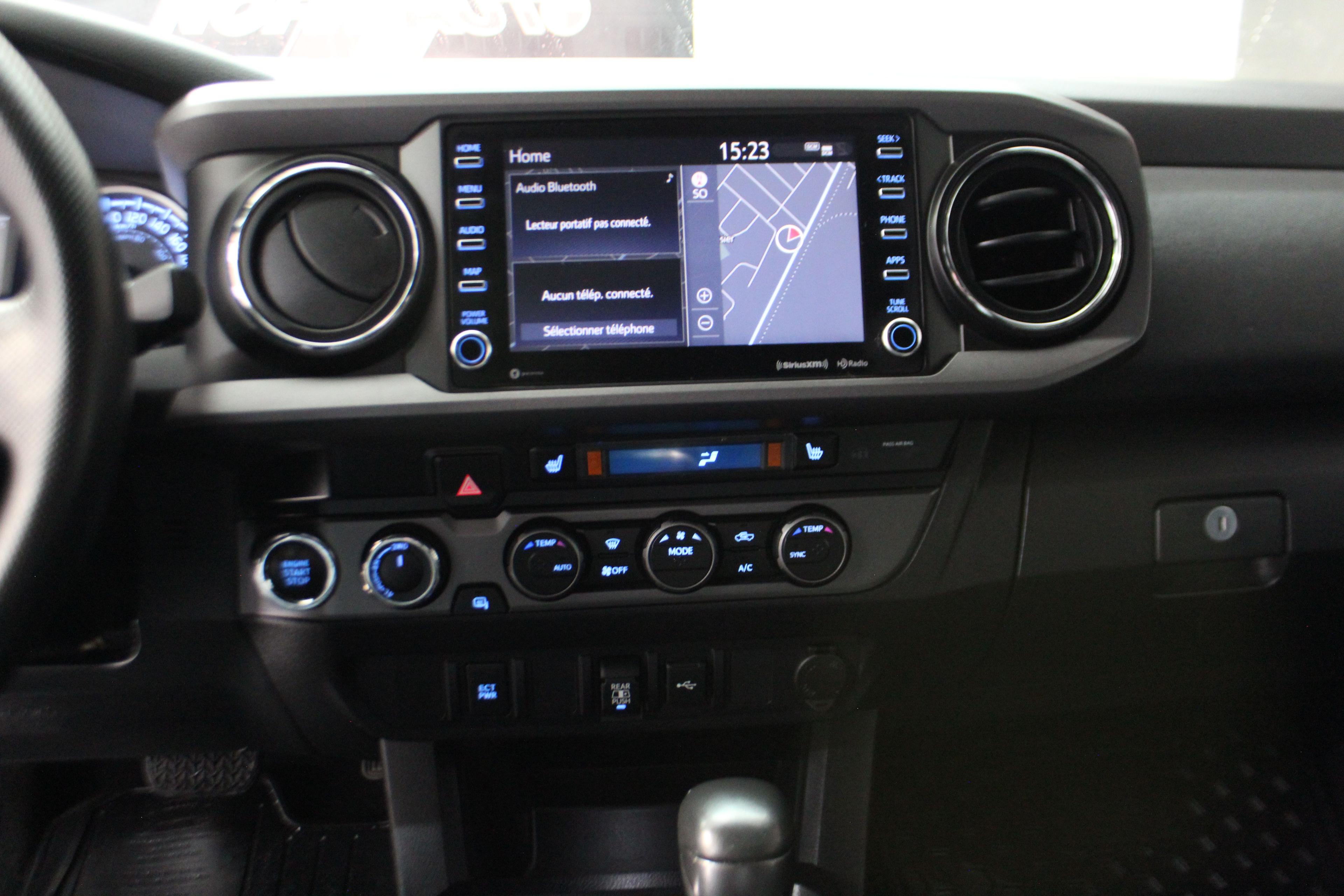 Toyota Tacoma 2021 - Image 18