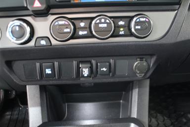 Toyota Tacoma 2021 - Thumbnail 23