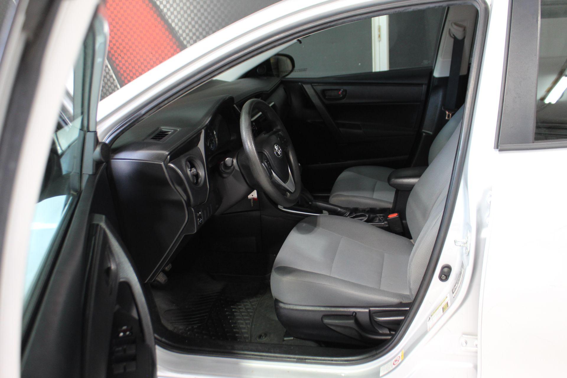 Toyota Corolla 2019 - Image 10