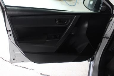 Toyota Corolla 2019 - Thumbnail 9