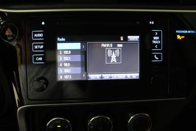 Toyota Corolla 2019 - Thumbnail 18