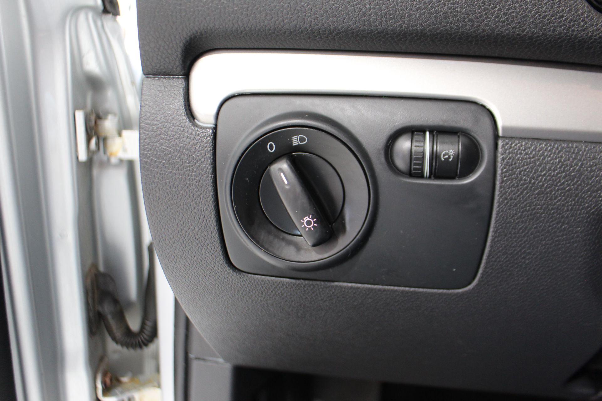 Volkswagen Golf 2013 - Image 16