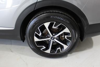 Kia Sportage 2023 - Thumbnail 8