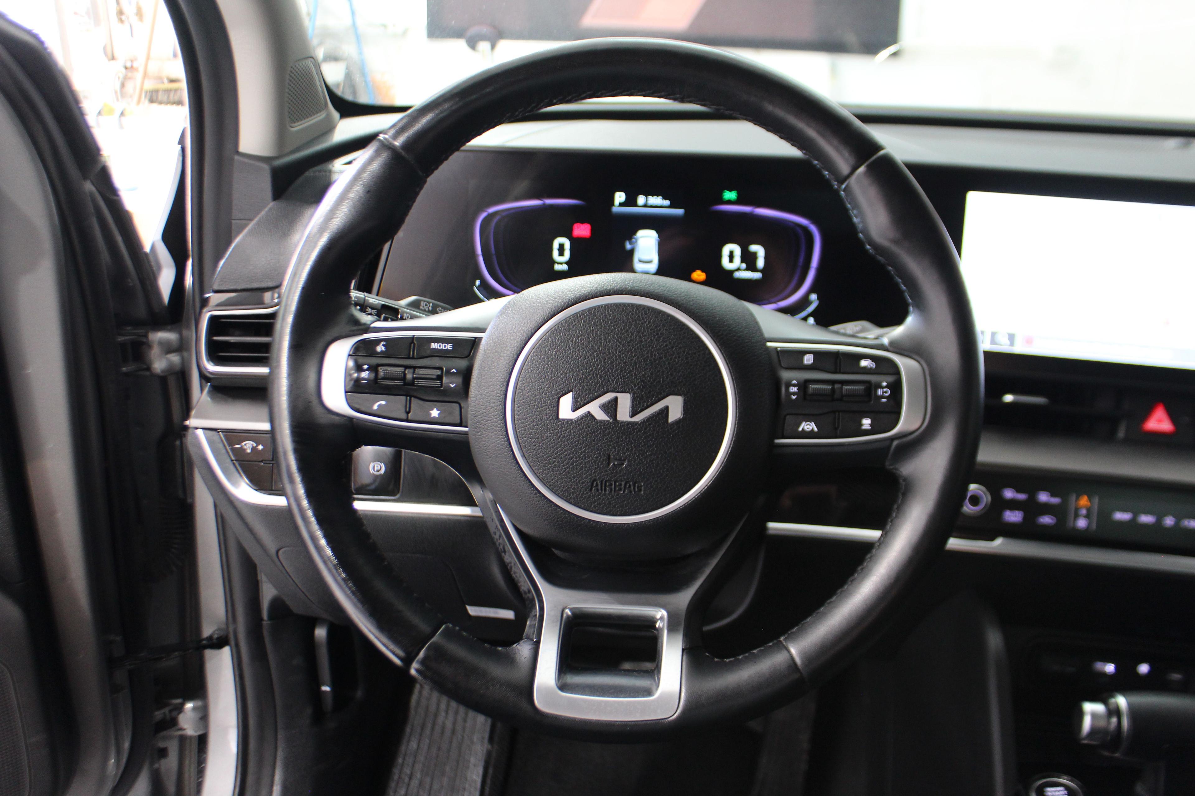 Kia Sportage 2023 - Image 14