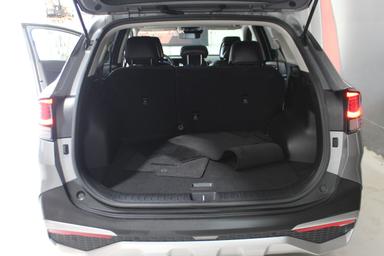 Kia Sportage 2023 - Thumbnail 28