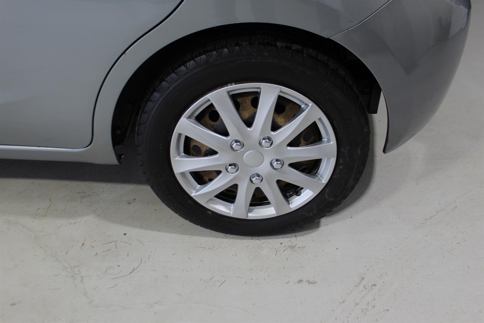 Nissan Micra 2015 - Image 9