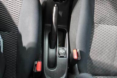 Nissan Micra 2015 - Thumbnail 22