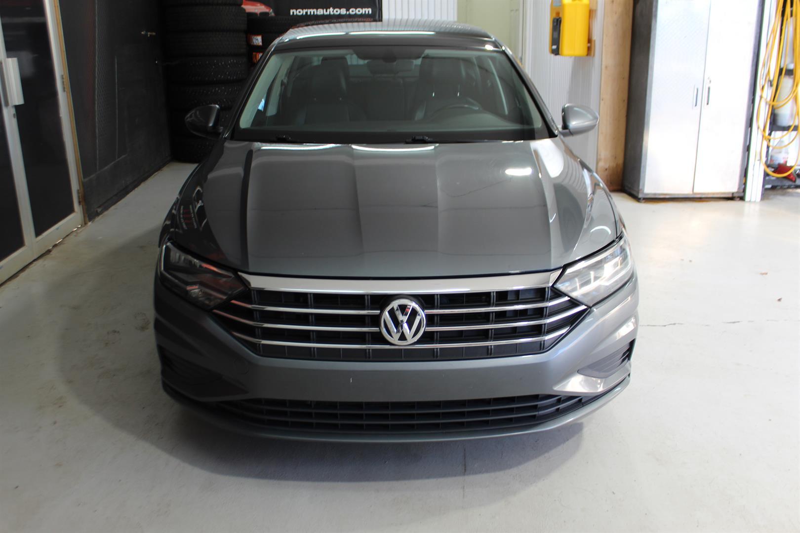 Volkswagen Jetta 2019 - Image 4