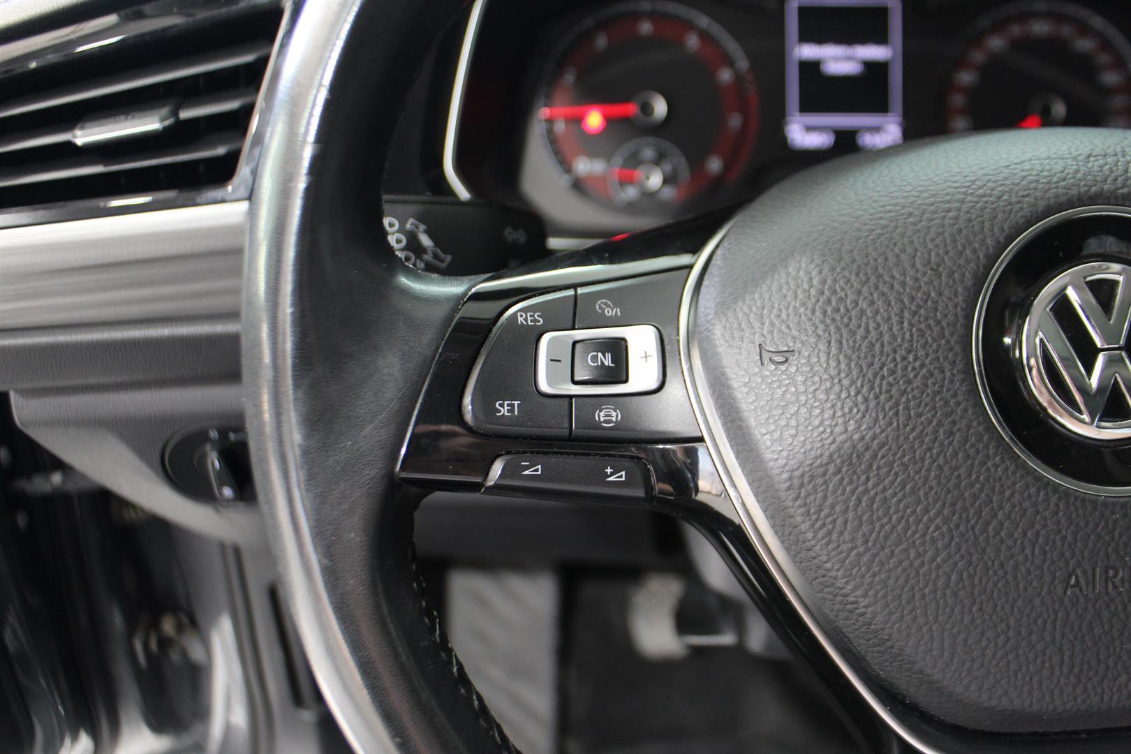 Volkswagen Jetta 2019 - Image 16