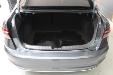 Volkswagen Jetta 2019 - Thumbnail 26