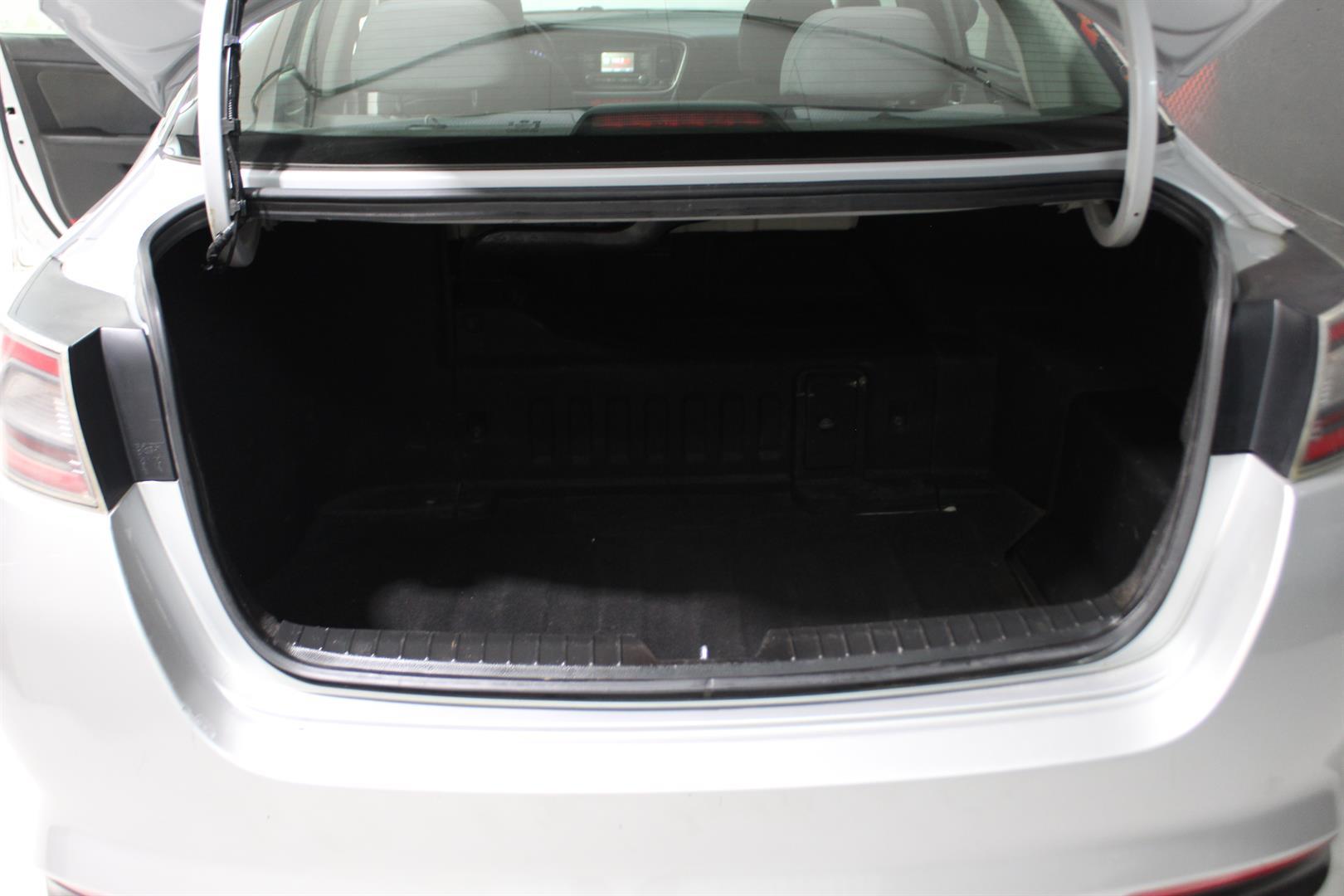 Kia Optima Hybride 2015 - Image 27