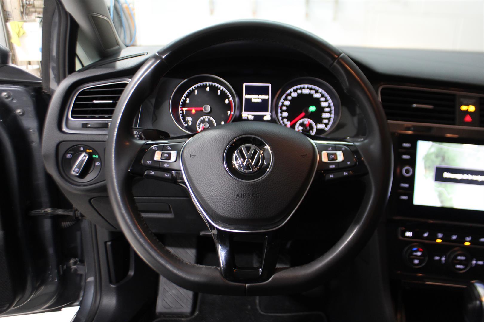 Volkswagen Golf 2021 - Image 15