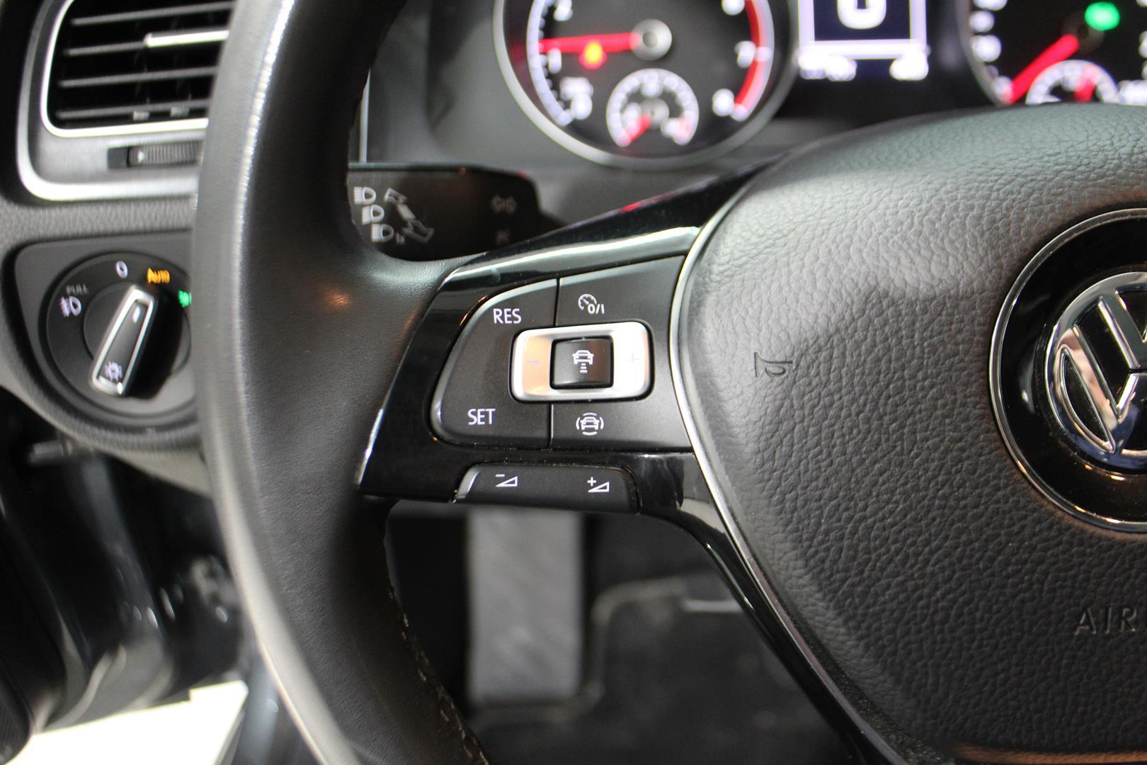 Volkswagen Golf 2021 - Image 16